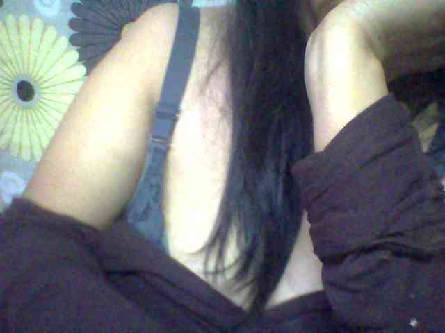 babyhornyx webcam