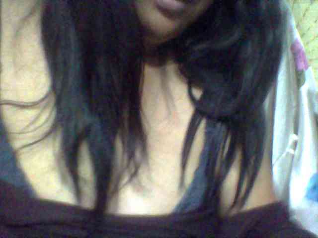 babyhornyx webcam