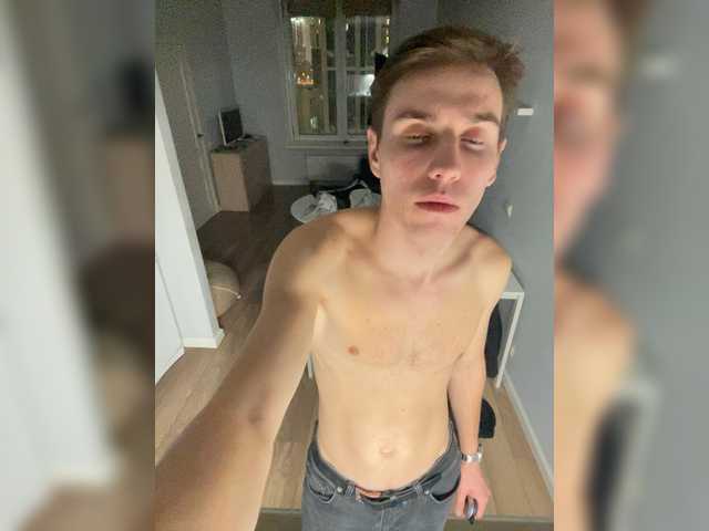 Accedi alla chat con il nickname notary notary