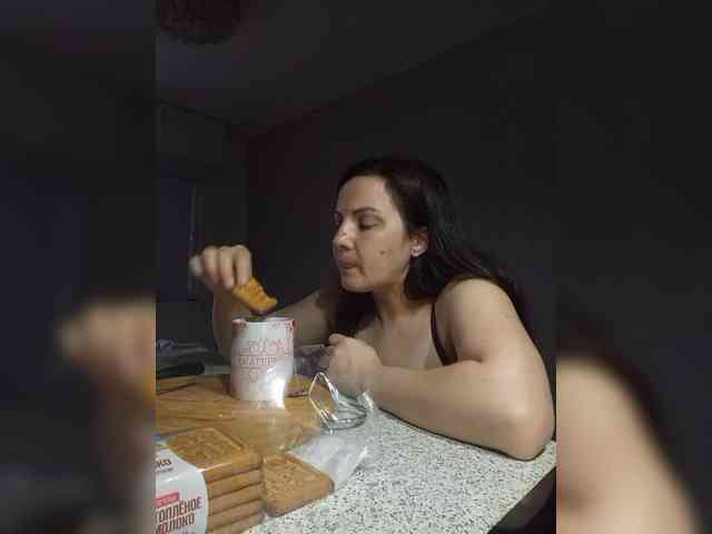 SonyaManya webcam