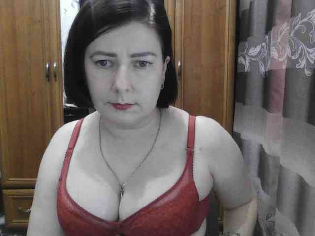 SophieNightAh webcam
