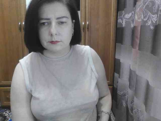 SophieNightAh webcam