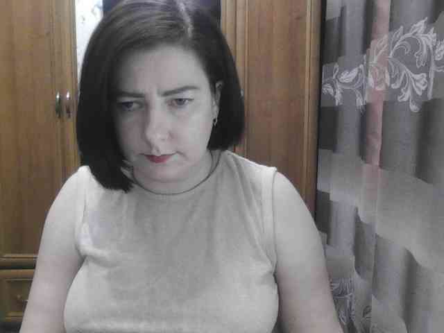 SophieNightAh webcam