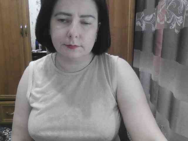 SophieNightAh webcam