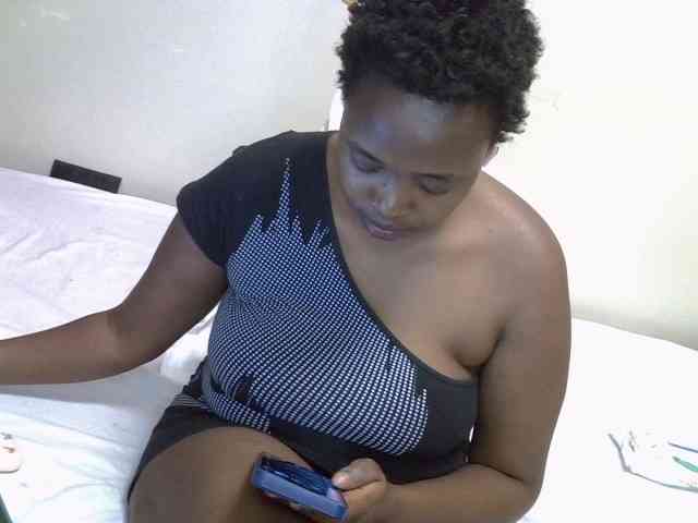 Sexy-tinsleey webcam