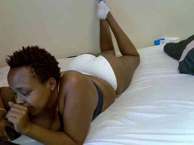 Sexy-tinsleey webcam