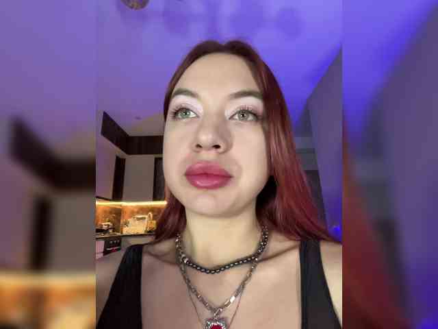 Lina69Femdom webcam