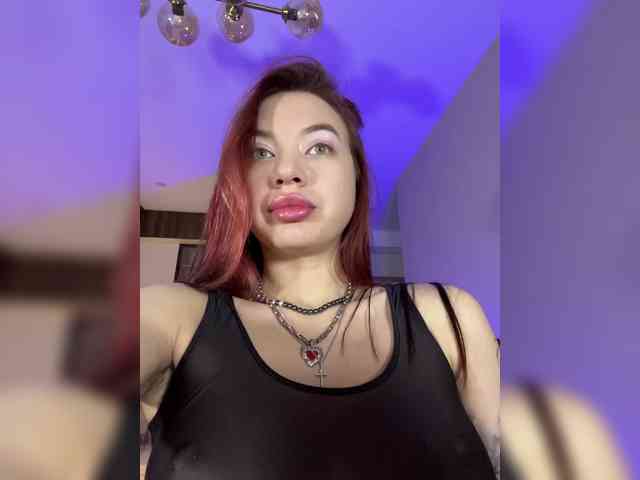 Lina69Femdom webcam