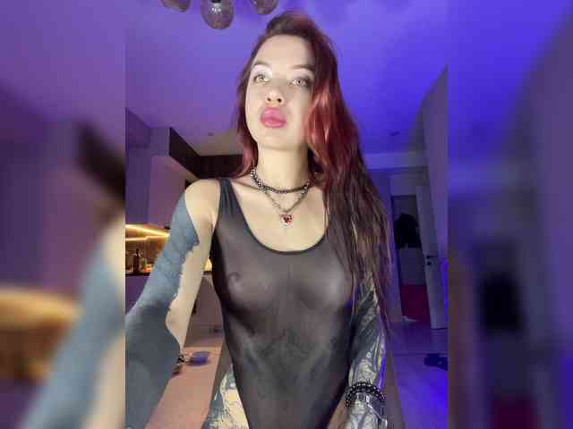 Lina69Femdom webcam