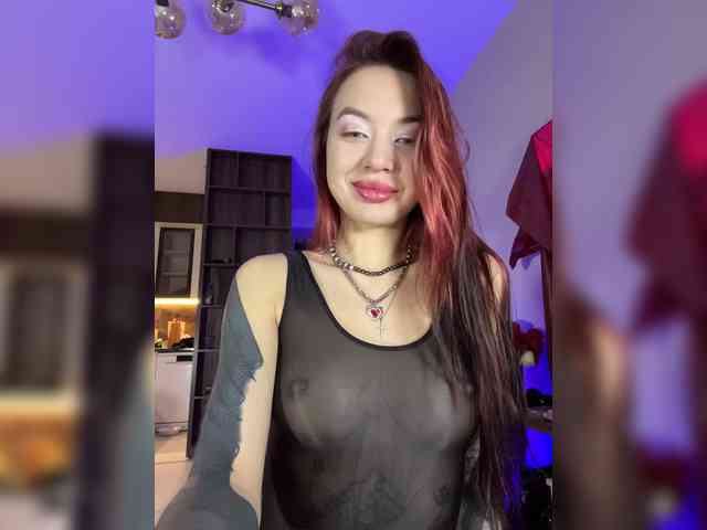 Lina69Femdom webcam