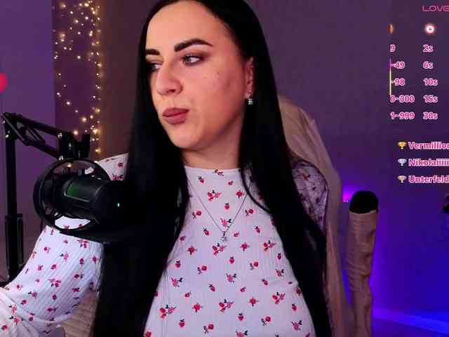 YURIEVNA13 webcam