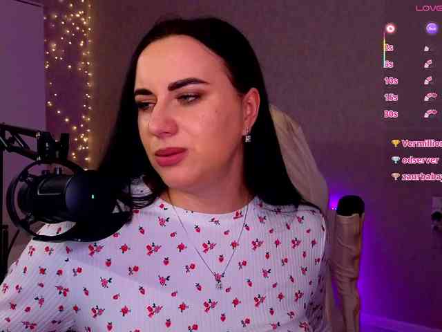 YURIEVNA13 webcam