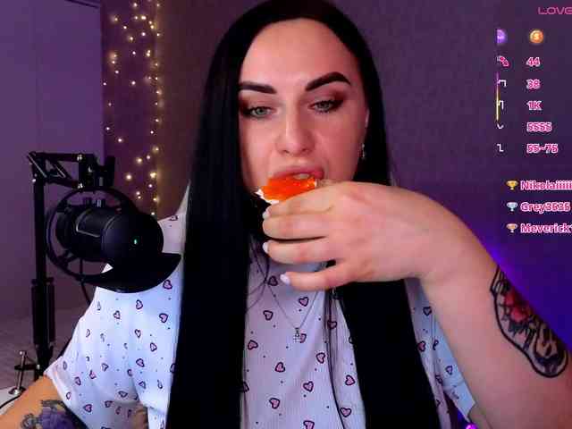 YURIEVNA13 webcam