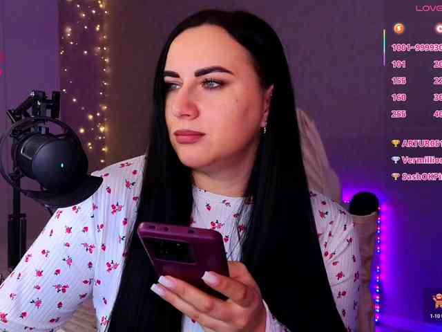 YURIEVNA13 webcam