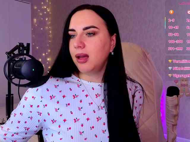YURIEVNA13 webcam