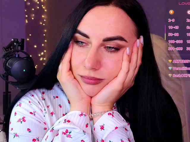 YURIEVNA13 webcam