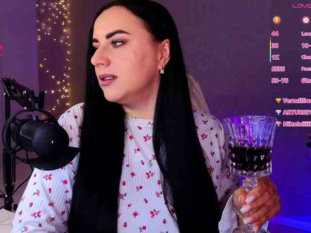 YURIEVNA13 webcam