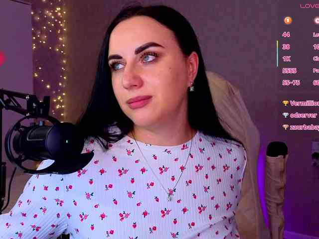 YURIEVNA13 webcam