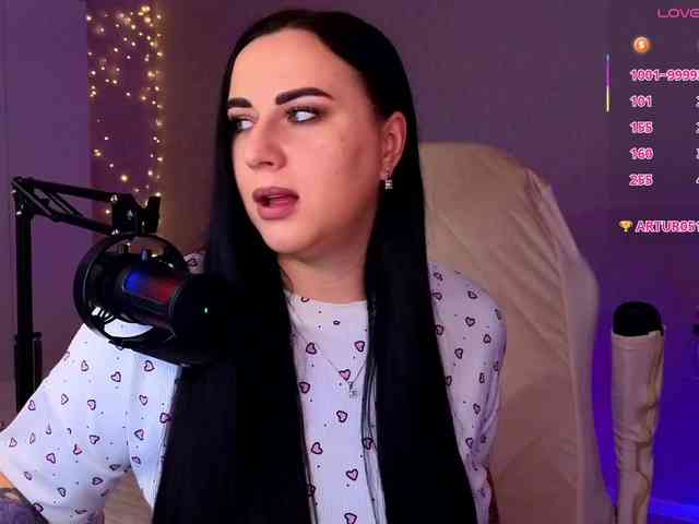 YURIEVNA13 webcam