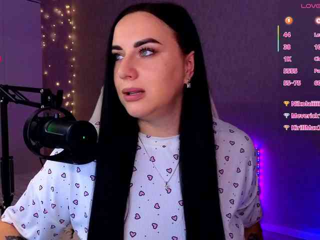 YURIEVNA13 webcam