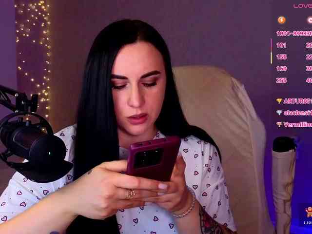 YURIEVNA13 webcam