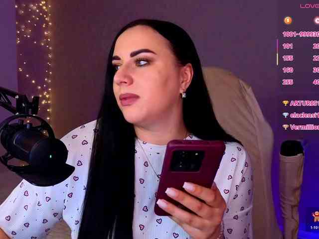 YURIEVNA13 webcam