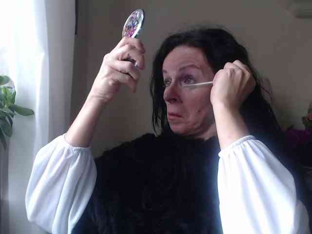 HelenSHOW1 webcam