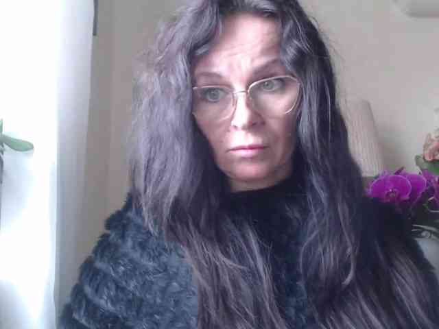 HelenSHOW1 webcam