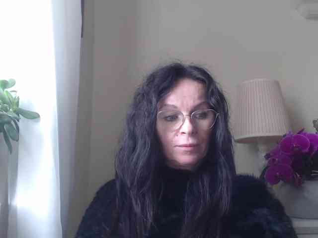 HelenSHOW1 webcam