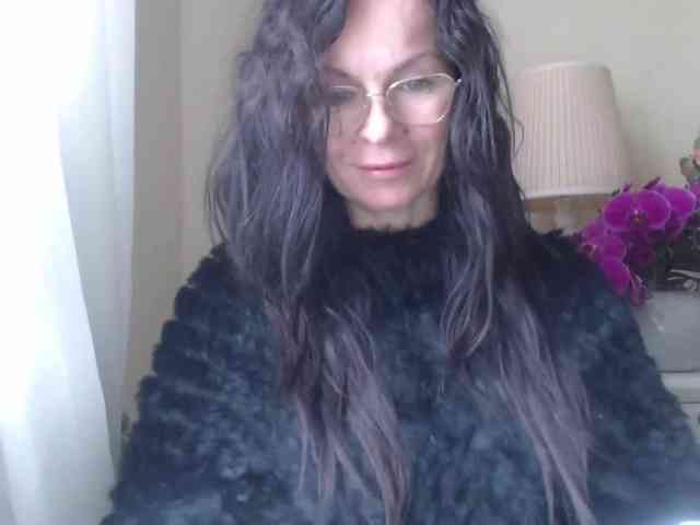 HelenSHOW1 webcam