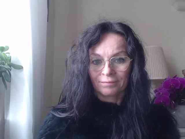 HelenSHOW1 webcam