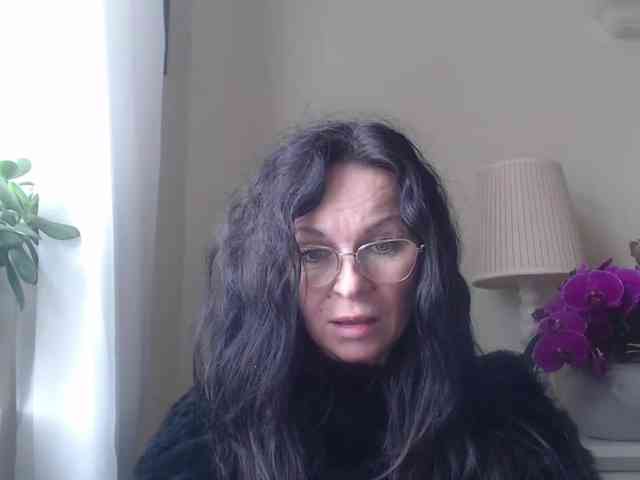 HelenSHOW1 webcam