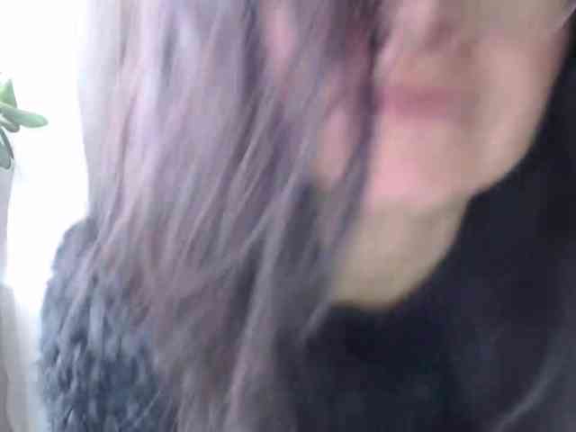 HelenSHOW1 webcam
