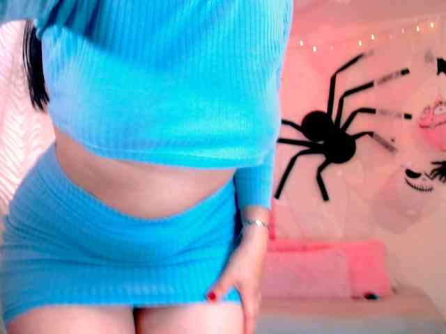 LATINGODDESS69 webcam