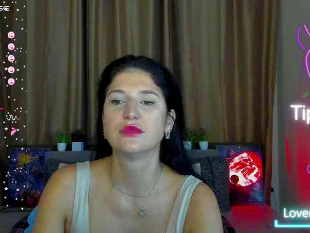 AliannaSoloKisses webcam