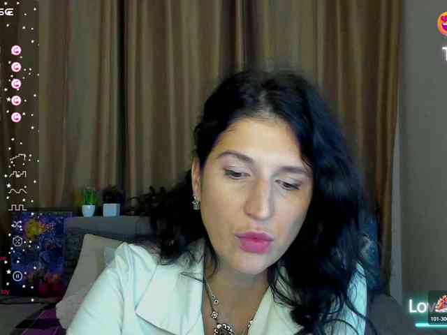 AliannaSoloKisses webcam