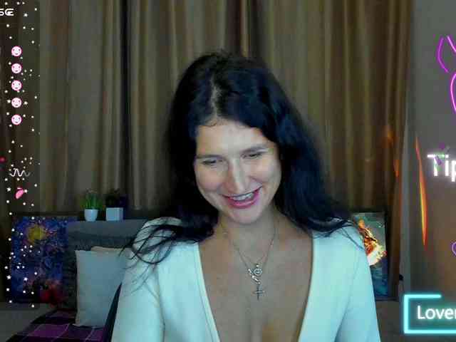 AliannaSoloKisses webcam