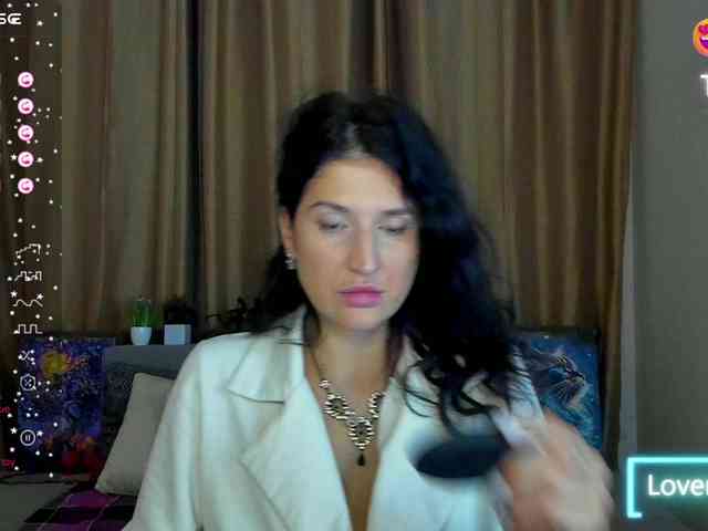 AliannaSoloKisses webcam