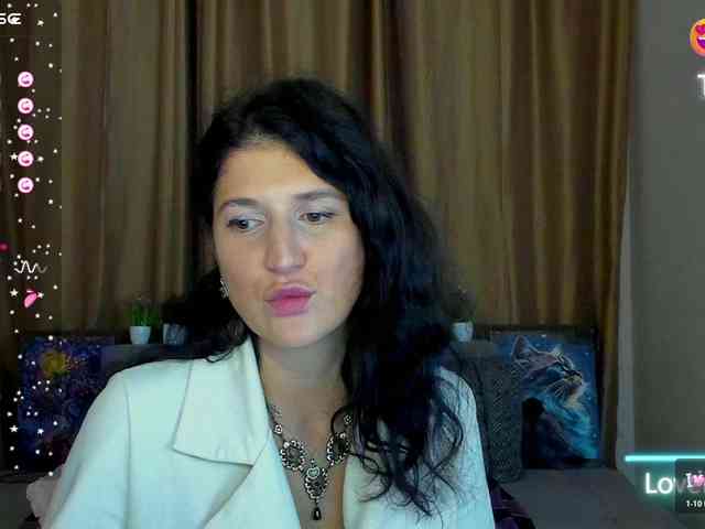 AliannaSoloKisses webcam