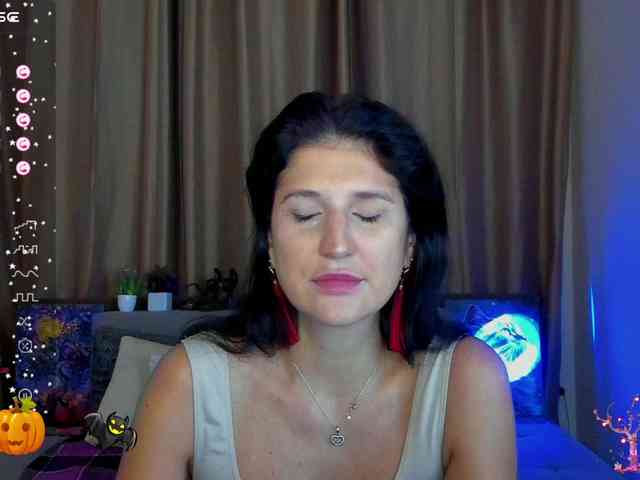 AliannaSoloKisses webcam