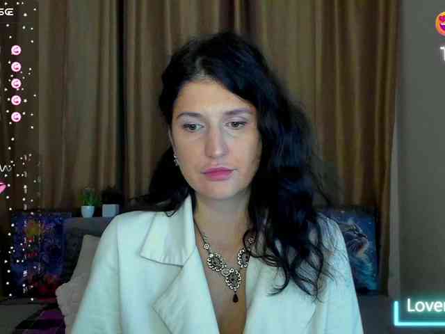 AliannaSoloKisses webcam