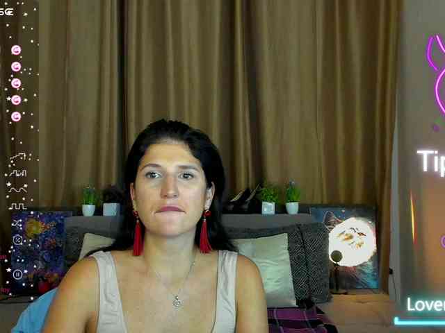 AliannaSoloKisses webcam