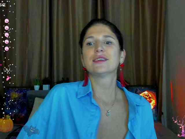 AliannaSoloKisses webcam