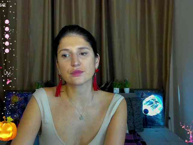 AliannaSoloKisses webcam