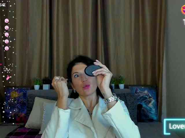 AliannaSoloKisses webcam