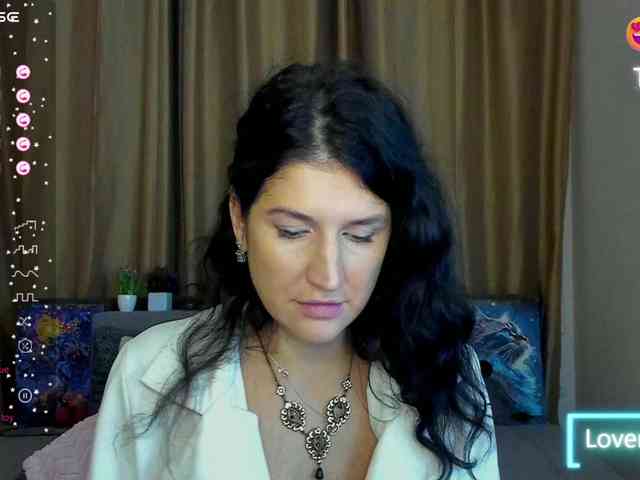 AliannaSoloKisses webcam