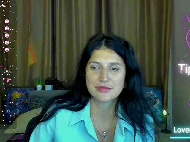 AliannaSoloKisses webcam