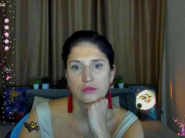 AliannaSoloKisses webcam