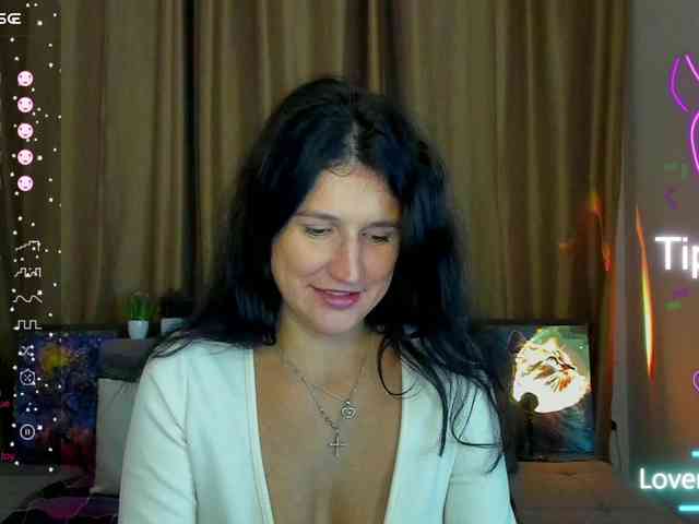 AliannaSoloKisses webcam