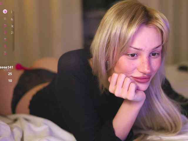 babeholly webcam